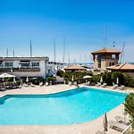 מלון Western La Marina Saint-Raphaël