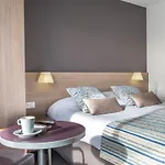 מלון Western La Marina 4*