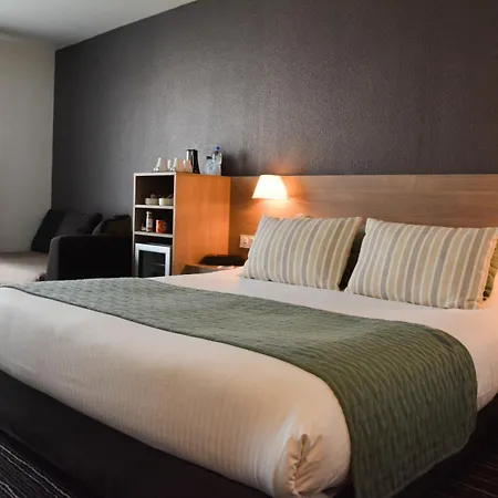 Western La Marina Сен-Рафаэль