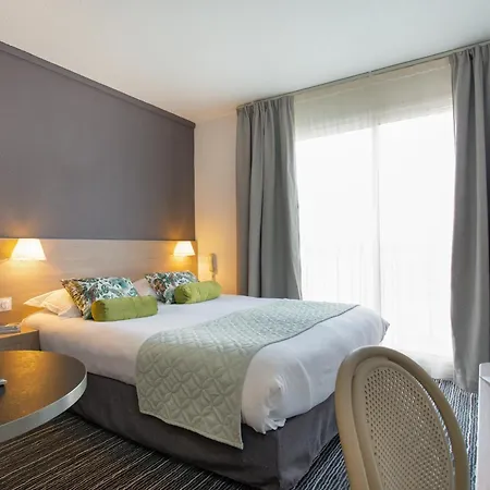 Western La Marina 4*