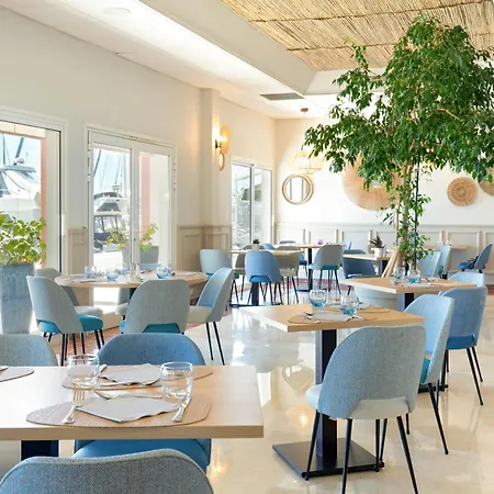 Western La Marina Hotel 4*