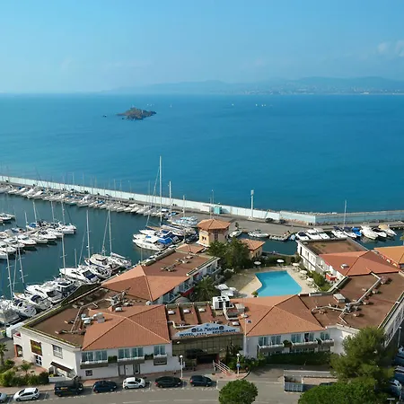 Western La Marina Сен-Рафаэль