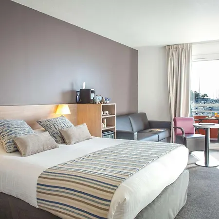 Western La Marina מלון 4*