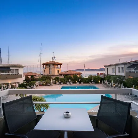 Otel Western La Marina Saint-Raphaël