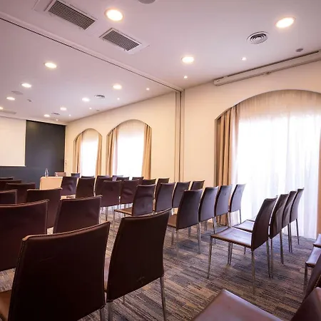 Western La Marina Otel 4*