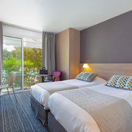 Otel Western La Marina 4*