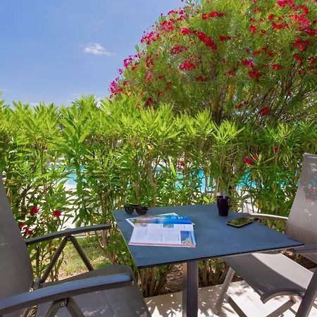 Western La Marina Hotel 4*