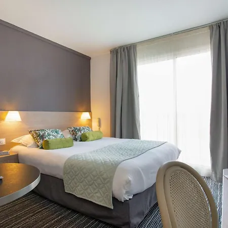 Western La Marina מלון 4*
