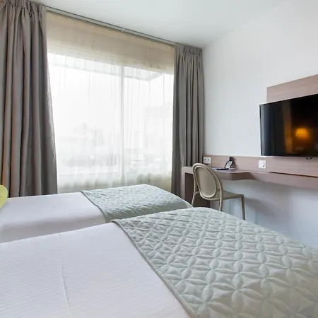 Western La Marina ホテル 4*