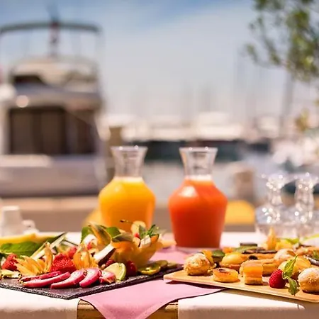 Western La Marina Сен-Рафаель