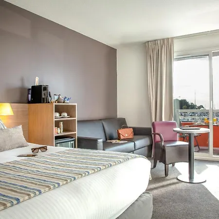 拉玛丽娜贝斯特韦斯特优质酒店 4* Saint-Raphaël