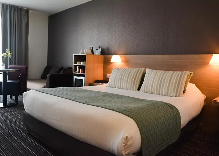 Western La Marina Сен-Рафаель