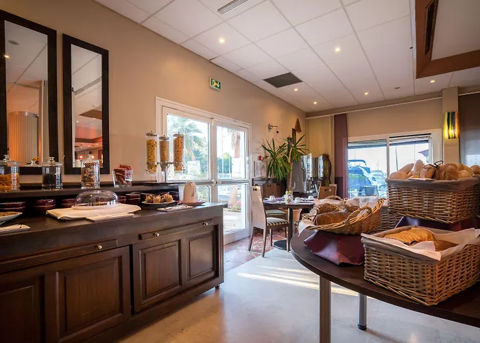 Hotel Western La Marina 4*