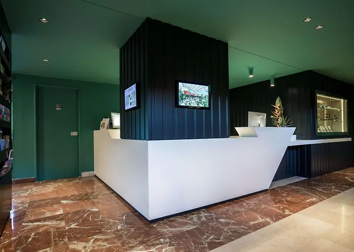 Western La Marina Hotel